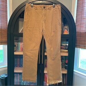 Men’s Aeropostale Slim Straight Chino Pants